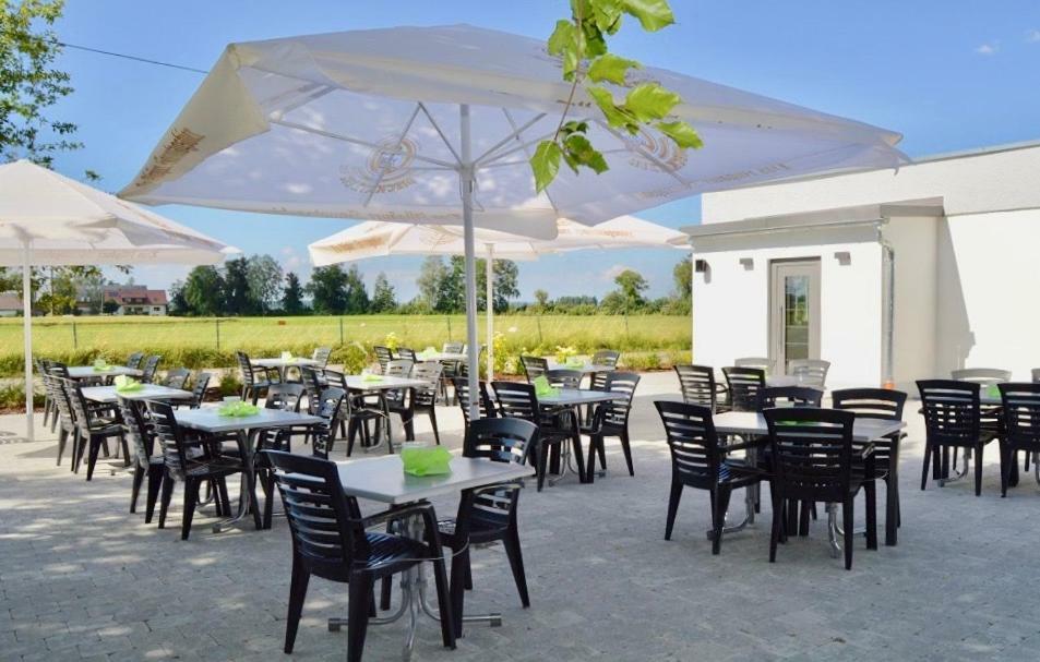 Gaestehaus Gaumenflug Am See ギュンツブルク エクステリア 写真